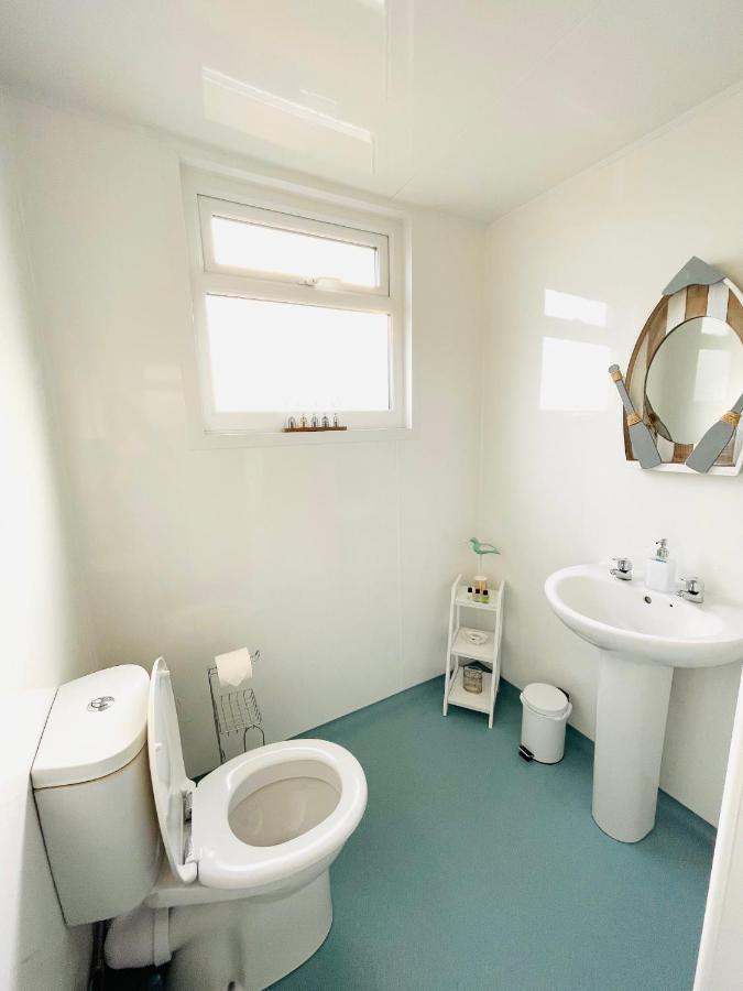 Ferienwohnung Lighthouse View, One Min From Harbour & Beach Scarborough Exterior foto